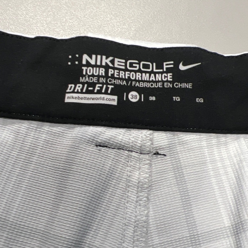 NIKE GOLF DRI FIT TOUR PERFORMANCE GRAY PLAID SHORTS MEN'S SIZE 38 X 11’ EUC - Picture 6 of 7